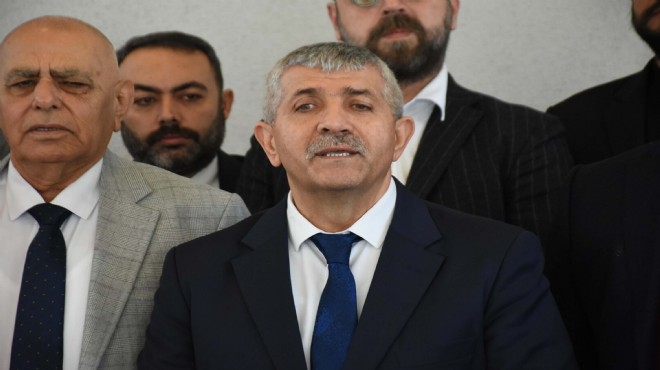 MHP İzmir de bayrağa saldırıya tepki: Hem Türklerin hem Kürtlerin onurudur!