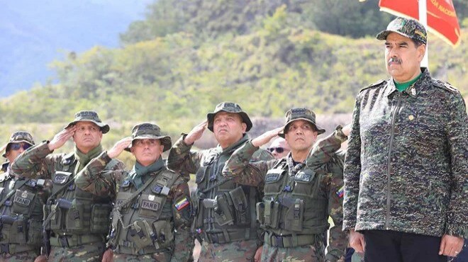 Maduro dan Trump a yanıt: Silahlı mücadeleye geçeriz!