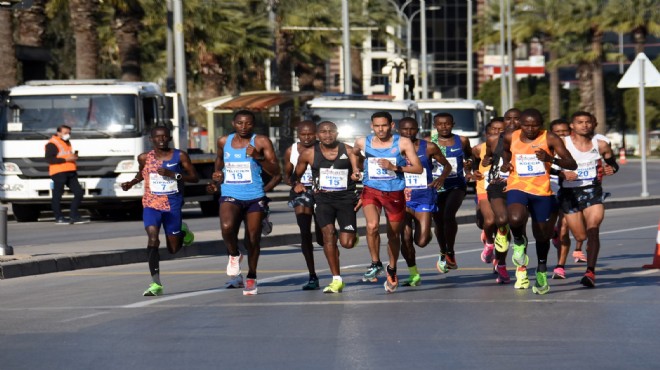 Maratonİzmir tarihe geçti!