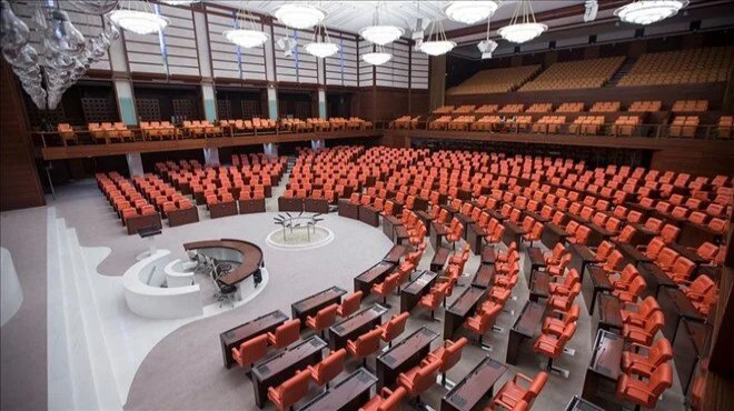 Meclis bugün açılıyor: CHP den boykot kararı