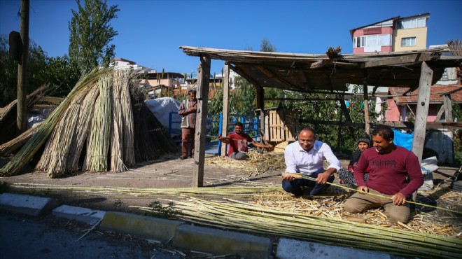 Mecliste milletvekili, babasının yanında sepetçi!