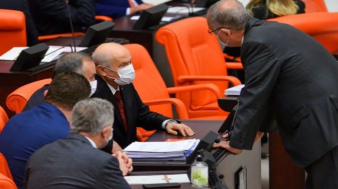 Mecliste sürpriz diyalog: CHP li Sertel MHP Lideri Bahçeli ile ne konuştu?