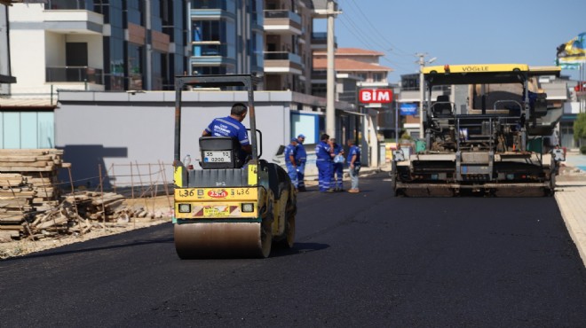 Menderes te 3 mahalle birden asfaltlandı