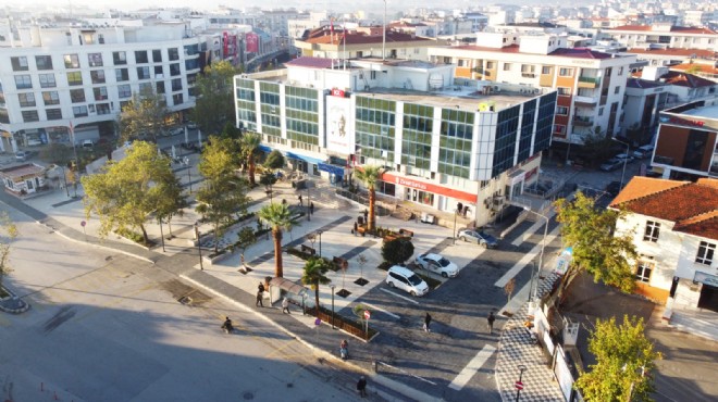 Menderes te belediyeden Öğretmenler Günü hediyesi