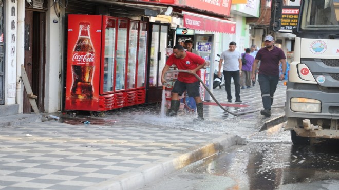 Menderes te köşe bucak temizlik