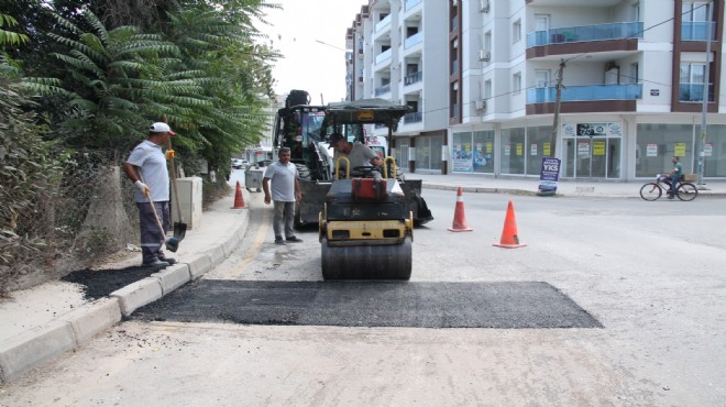 Menderes yollarında yama mesaisi!