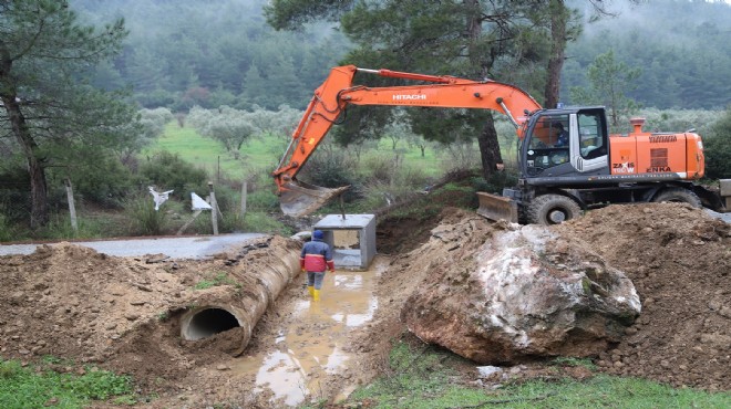 Menderes'te sel ve taşkınlara karşı seferberlik