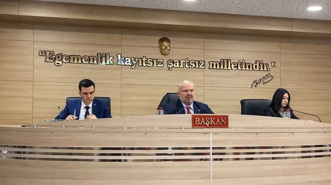 Menemen de 3 meclis üyesi AK Parti ye geçiyor!