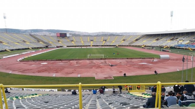 Menemenspor'un evindeki ilk maçı Atatürk Stadı'nda