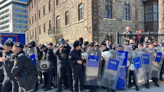 Meslek Fabrikası’nda pankart indi, ortalık karıştı: CHP İl Başkanı Güç ve Vekili Aydın a müdahale!