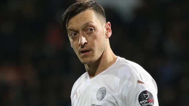 Mesut Özil den  Fenerbahçe  açıklaması!