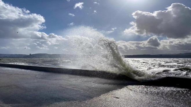 Meteoroloji den İzmir e uyarı: 24 saat sürecek