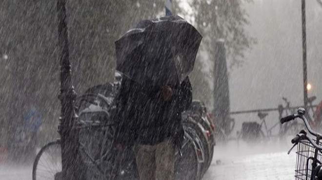 Meteorolojiden 4 bölge için sağanak uyarısı