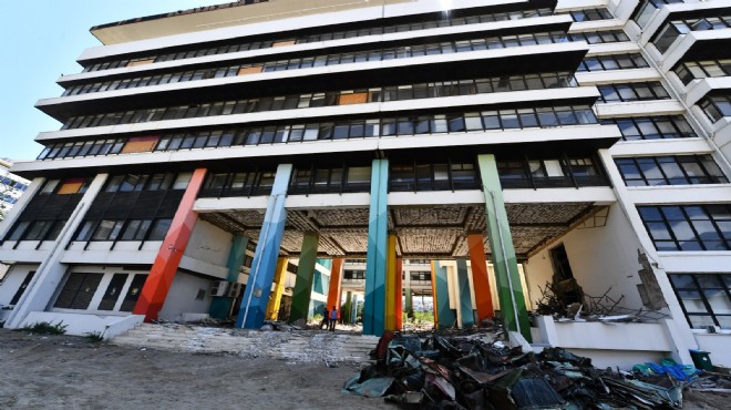 Mimarlar Odası'ndan Büyükşehir'e 'yıkım' tepkisi: 'Basmane Çukuru' gibi olacak!