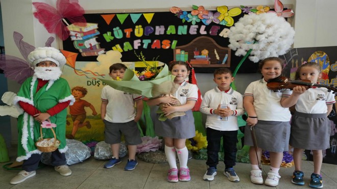 Minikler, kendi şiir kitabını çıkardı