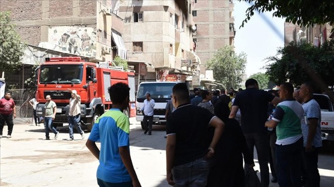Mısır da kilise yangını: 41 kişi hayatını kaybetti