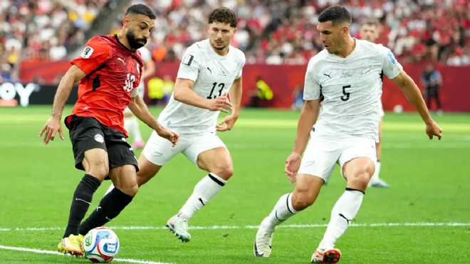 Mısır, süper yıldızı Salah'la hayata döndü