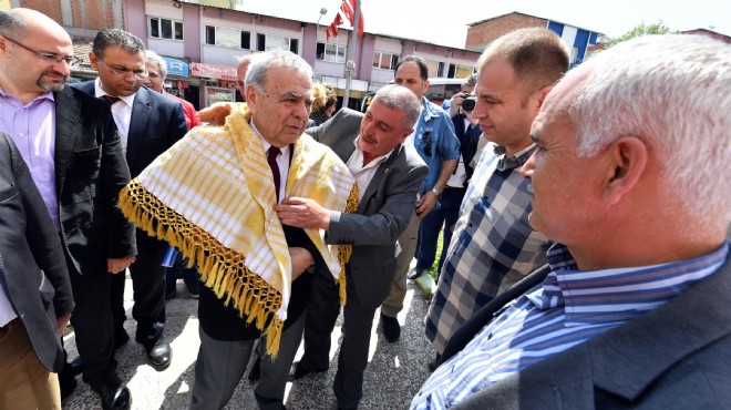 Muhtarlardan Başkan Kocaoğlu na  gururlandıran  davet!