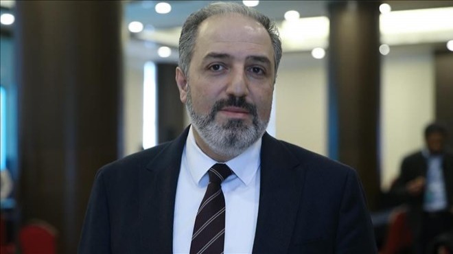 Mustafa Yeneroğlu AK Parti'den istifa etti