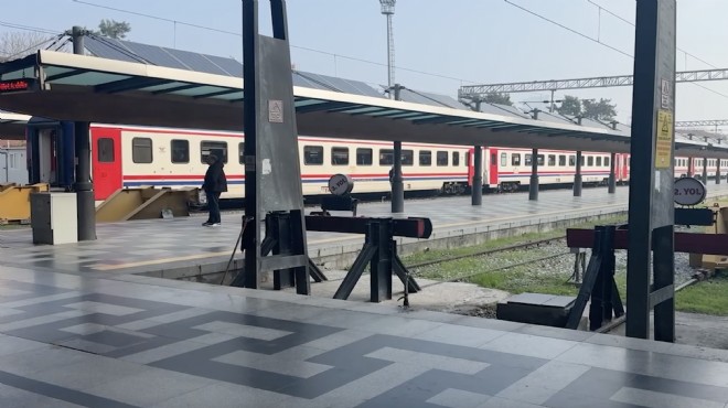 Nakil beklerken trende mucize: Makinistten hayat kurtaran dayanışma!