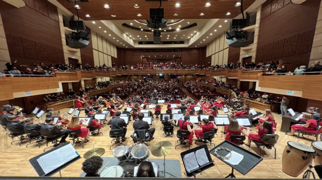 Narlıdere Çocuk Orkestrası ndan büyüleyen konser!