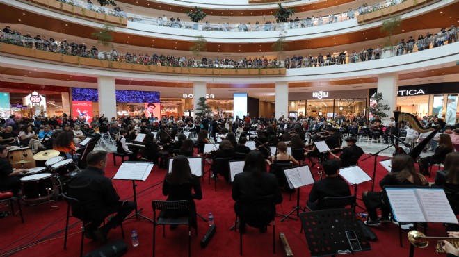 Narlıdere Çocuk Senfoni Orkestrası'ndan bir büyüleyen konser daha!