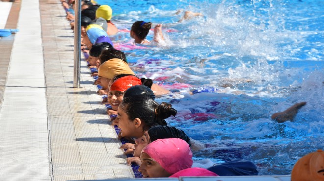 Narlıdere'de spor kursları yola çıkıyor