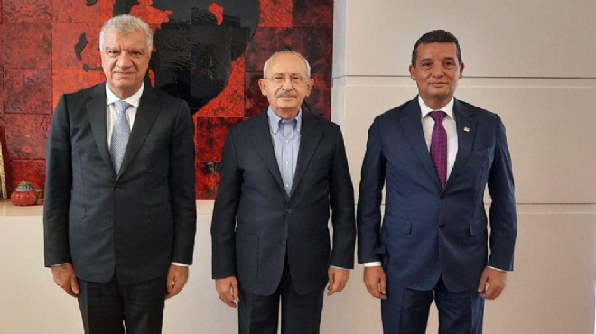 Narlıdere'nin CHP'li başkanlarından 'Lider'e çalışma raporu, 'tapu' ve davet!