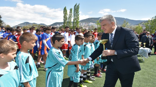 Narlıdere’de yaz okulları yola çıkıyor