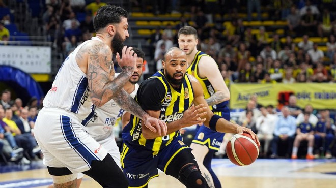 Nefes kesen maç: Fenerbahçe Beko, Anadolu Efes i devirdi!