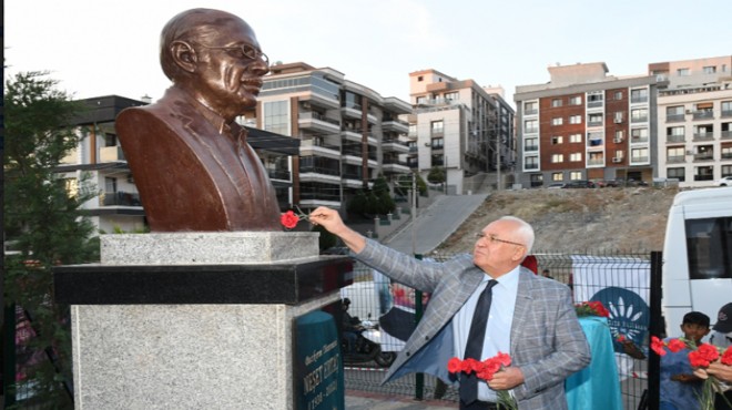 Neşet Ertaş Karabağlar'da özlemle anıldı