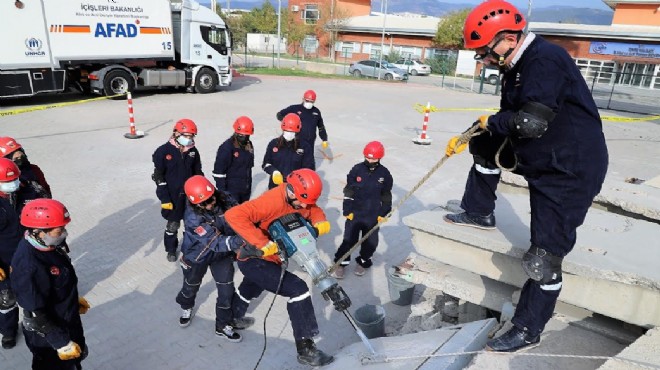 Ödemiş Arama Kurtarma ekibi (ÖDAK) eğitimlere başladı