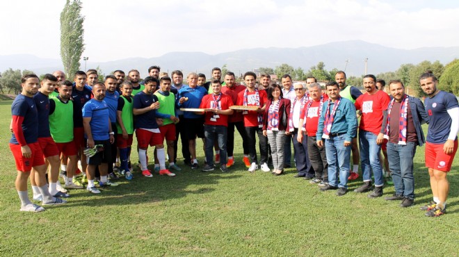 Ödemişspor'a esnaf desteği