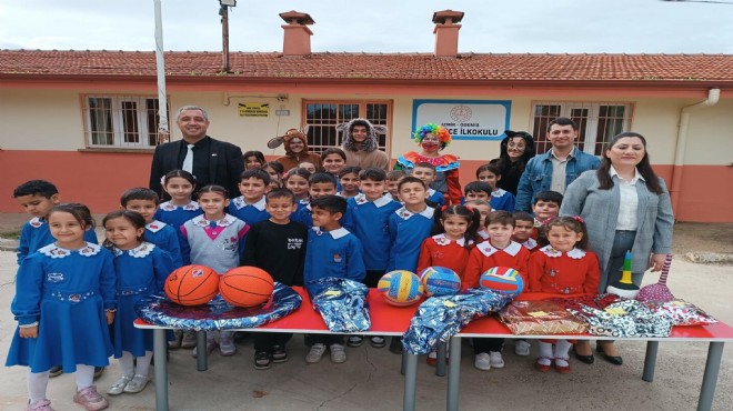 Öğretmen Eren den gülümseten proje