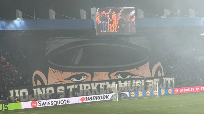 Olay olan pankart için Viktoria Plzen den açıklama!