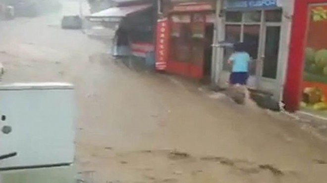 Ordu'yu sel vurdu! Köprüler yıkıldı, ulaşım durdu