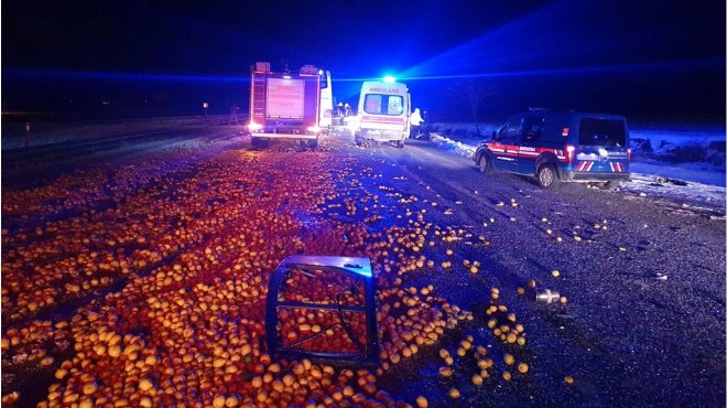 Otobüs ile TIR çarpıştı: 1 ölü, 21 yaralı!