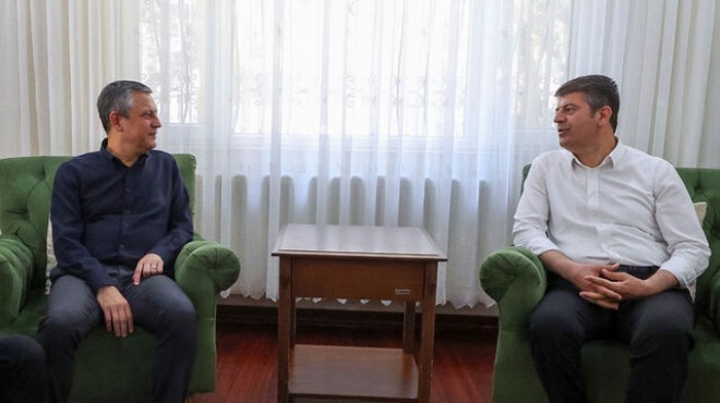 Özel, Abdurrahman Tutdere yi evinde ziyaret etti