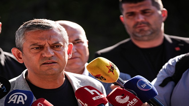 Özel den Buca Cezaevi önünde mesaj üstüne mesaj!