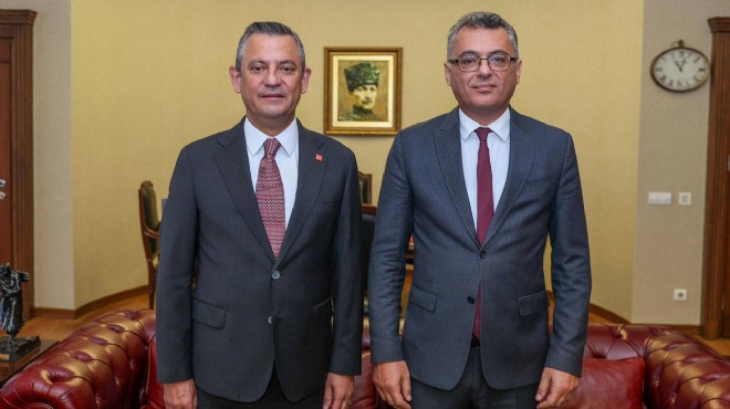 Özgür Özel den Tufan Erhürman a tebrik telefonu