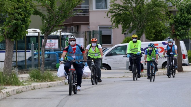 Pedalları 'sosyal destek' için çeviriyorlar