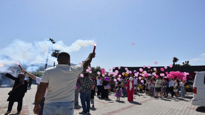 Pembe balonlar SMA lı Mihra için uçuruldu!