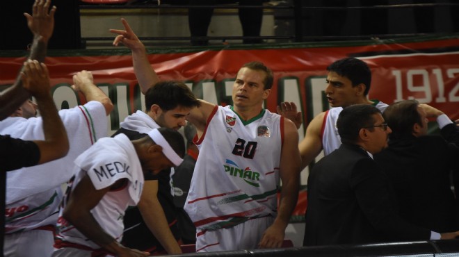 Pınar Karşıyaka doludizgin: 79-73