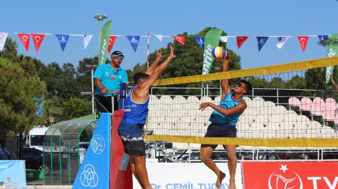Plaj voleybolunun kalbi İzmir’de attı