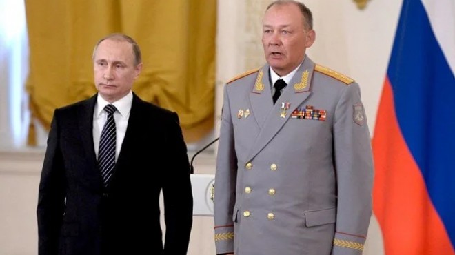 Putin'den Ukrayna'ya yeni general