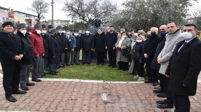 Rauf Denktaş Yeni Foça da anıldı