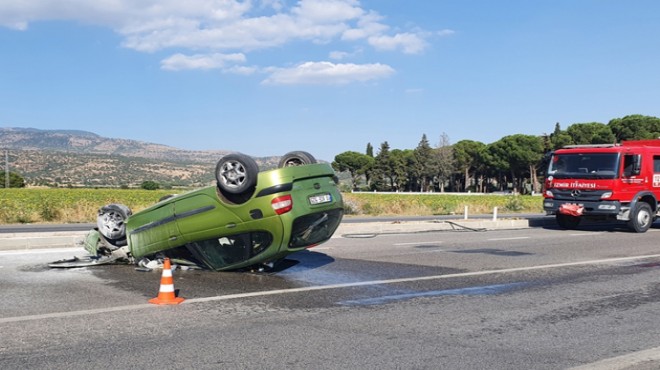 Refüje çarparak devrildi: 1'i bebek 6 yaralı