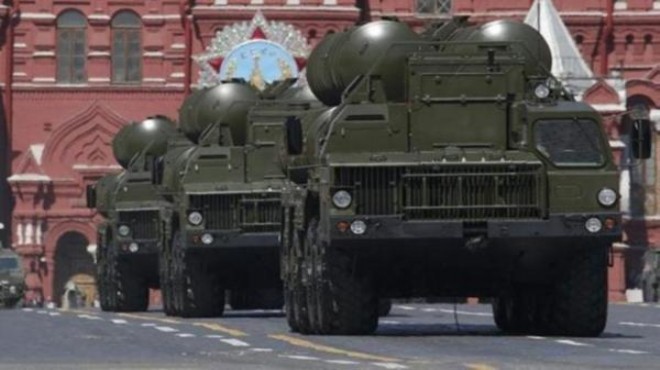 Rus basını duyurdu: S-400'ler yola çıktı