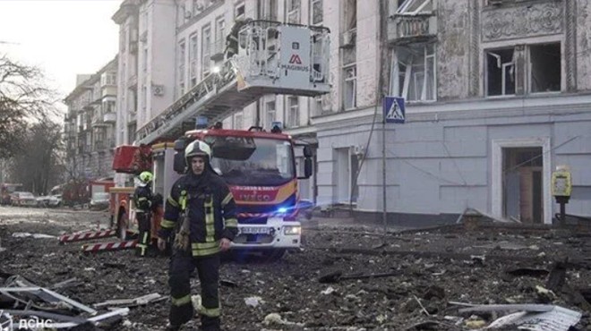 Rusya dan Ukrayna ya yoğun hava saldırısı