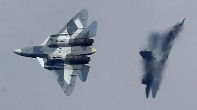 Rusya 'hayalet uçağı'nı ilk kez Suriye'de uçurdu